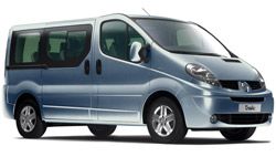 Пассажирские микроавтобусы Renault Trafic II Passenger L1H1 2.0 dCi 115hp MT Autentique