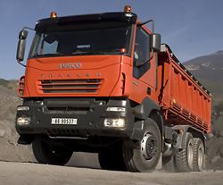 Самосвалы Iveco Trakker AD410T42H 8х4