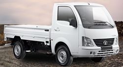 Бортовые грузовики менее 3,5 т Tata Super Ace