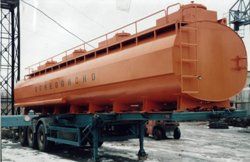 Полуприцепы-битумовозы (нефтевозы) ЭРМЗ V-32 м.куб. на шасси СЗАП 9915-10 Полуприцепы-битумовозы (нефтевозы) ЭРМЗ V-32 м.куб. на шасси СЗАП 9915-10